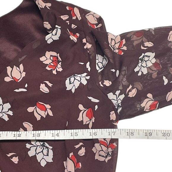 ASTR Burgundy Floral Ruffle Hem Romper - Picture 4 of 9